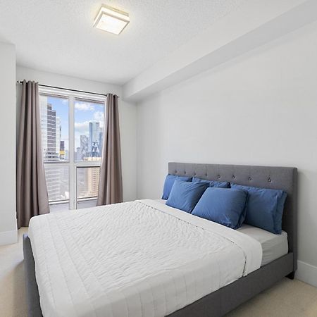 2Bedroom Cn Tower And Water Views - Free Parking - Rooftop Pool Toronto Exteriér fotografie