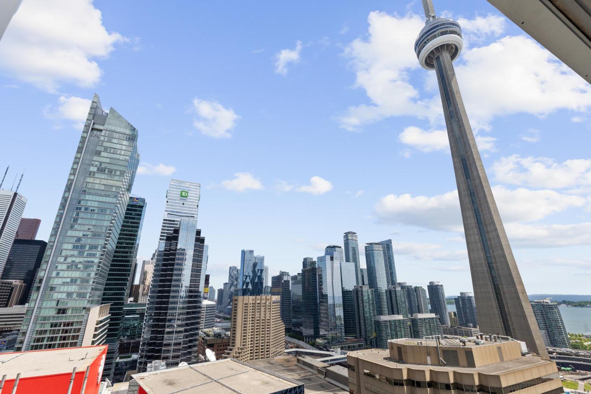 2Bedroom Cn Tower And Water Views - Free Parking - Rooftop Pool Toronto Exteriér fotografie