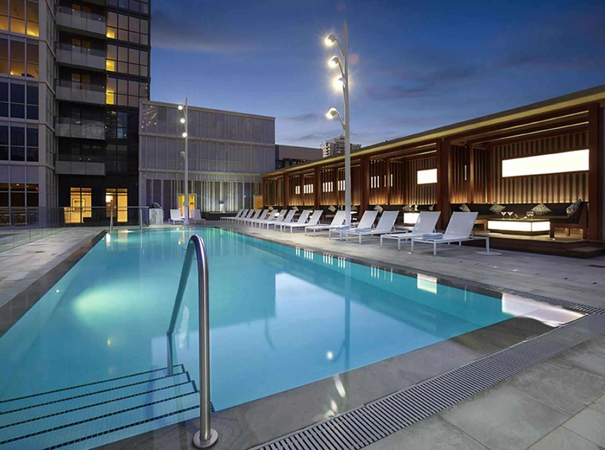 2Bedroom Cn Tower And Water Views - Free Parking - Rooftop Pool Toronto Exteriér fotografie