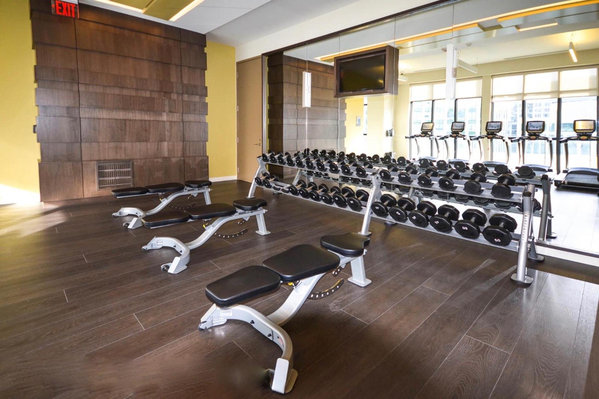 2Bedroom Cn Tower And Water Views - Free Parking - Rooftop Pool Toronto Exteriér fotografie